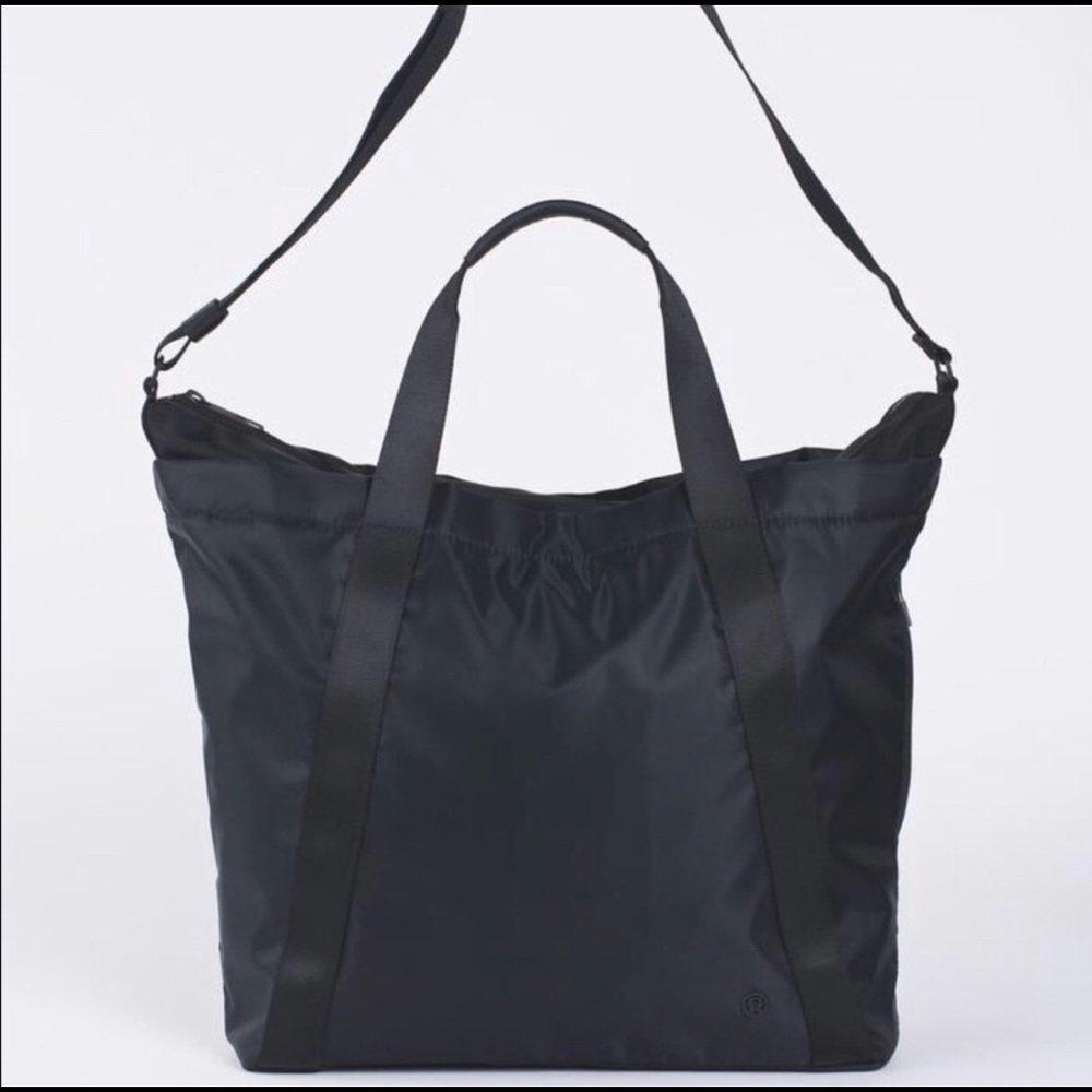 Black Lululemon “Carry The Day” Bag